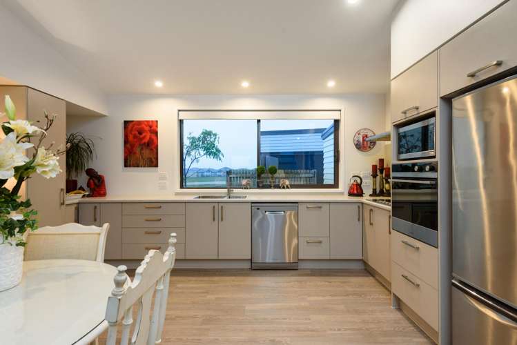 61 Golden Sands Drive Papamoa_5