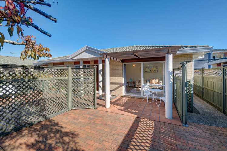 2/16 Moenui Avenue_4