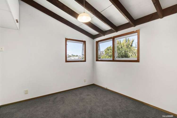 6/32a Clayburn Road Glen Eden_11