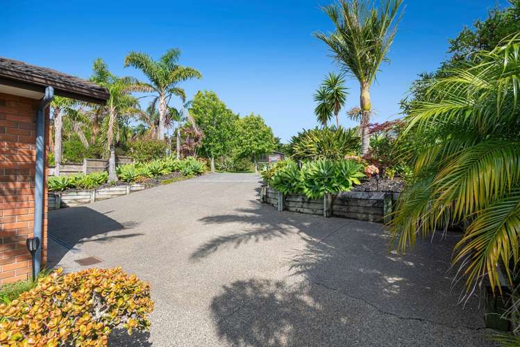 13 Seagate Place Red Beach_26