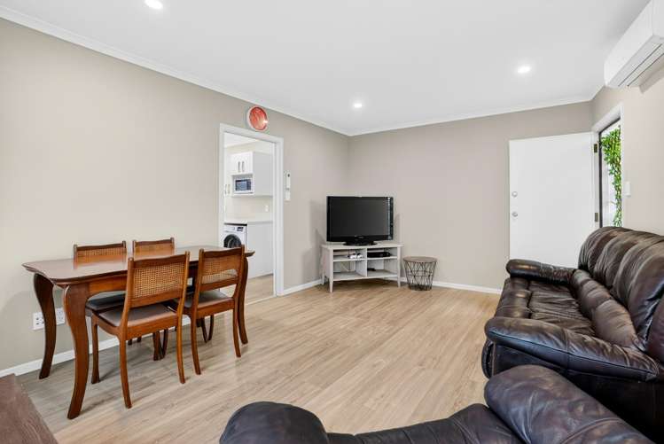 1/17 Settlement Road Papakura_13