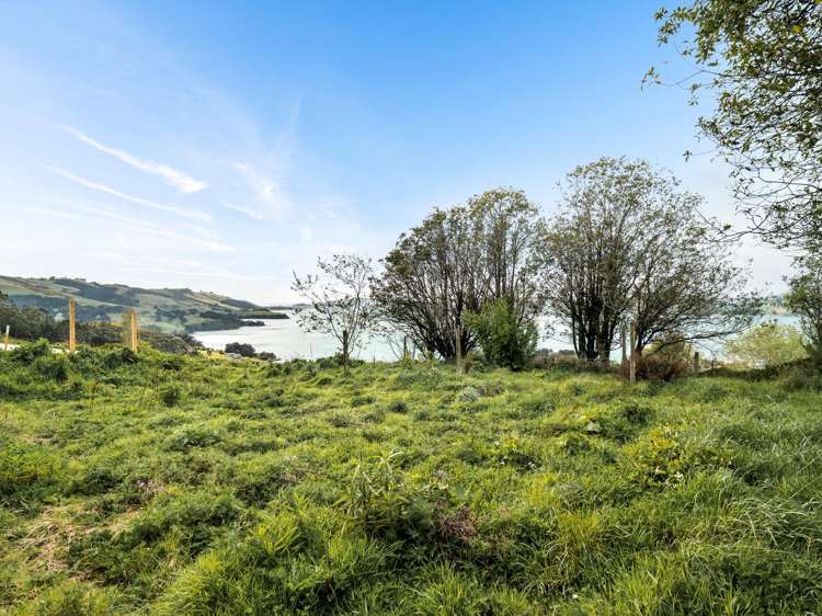 4 Reynoldstown Road Careys Bay_16