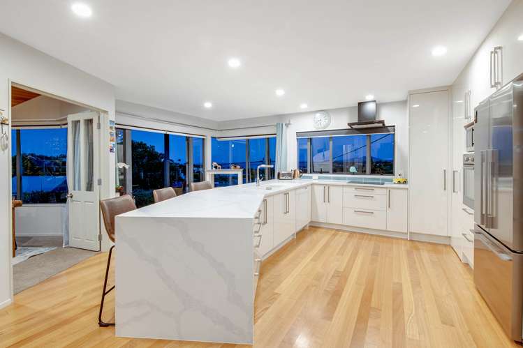 1/35 Channel View Road Campbells Bay_3