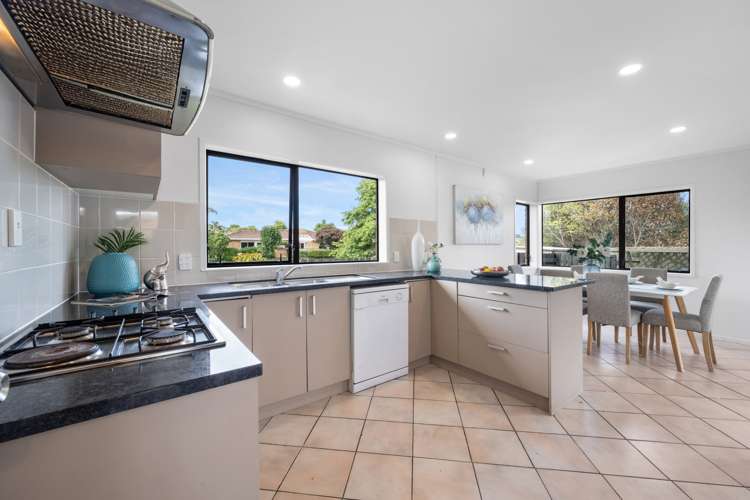 1/20 Kallaroo Place Botany Downs_11