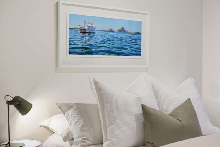 352 Queens Drive Lyall Bay_20