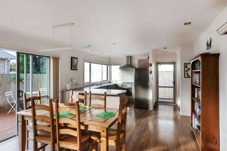 10A Queen Road Bellevue_7