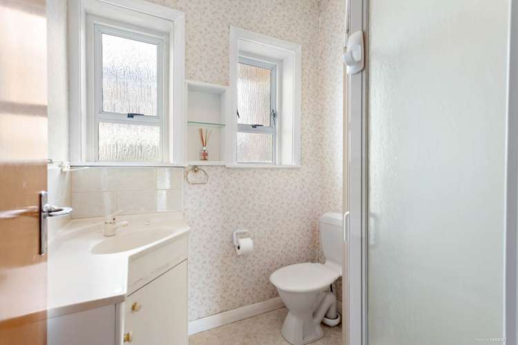 22 Niccol Avenue Narrow Neck_13