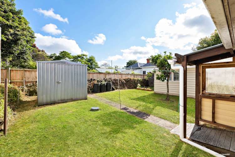 6 Lisnoe Avenue Mount Eden_11