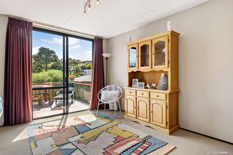 2/668 Beach Road Browns Bay_10