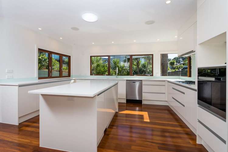 60a Seaview Road Castor Bay_10