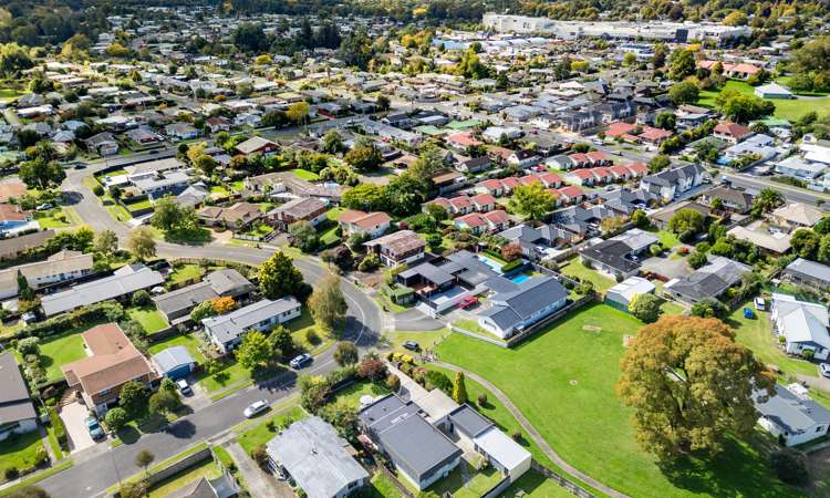 23 Chequers Avenue Chartwell_23