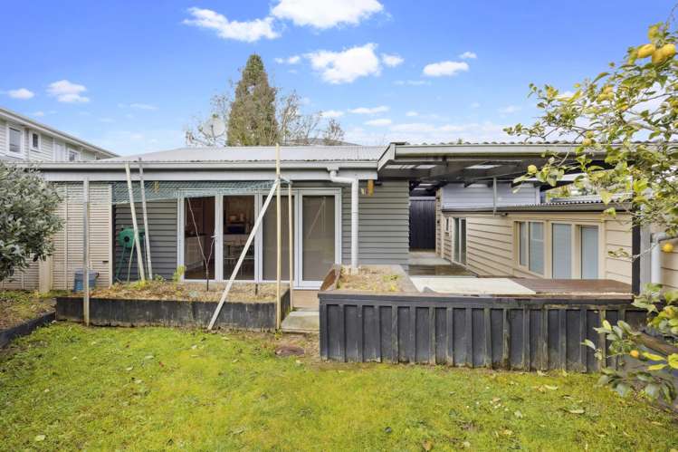 9 Sheehan Road Te Atatu South_19