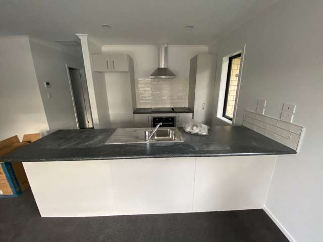 4/255 Peachgrove Road Fairfield_1