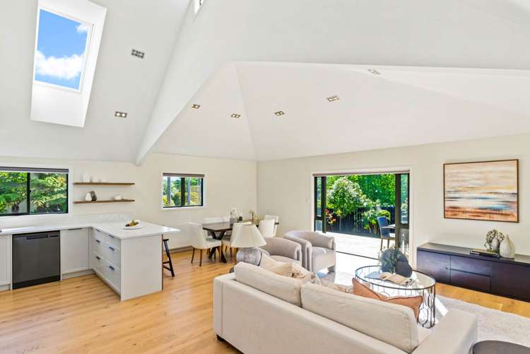 1/16 Waiake Street Torbay_3