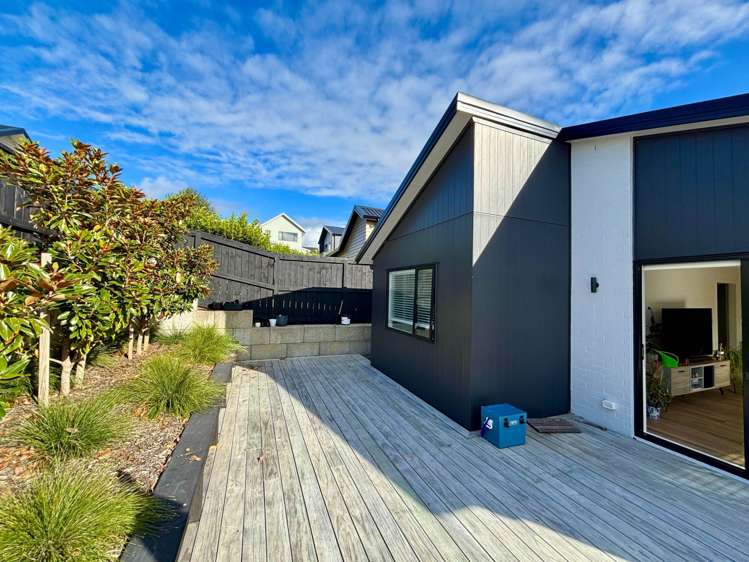 4 Whero Way Orewa_1
