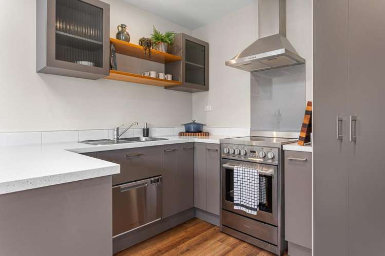 487 Madras Street Saint Albans_5