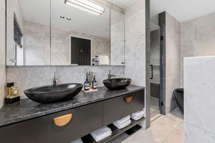 46 Manor Park Sunnyhills_33