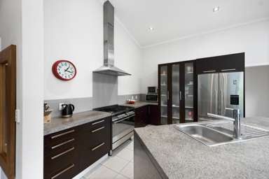 30 Coleraine Drive_4