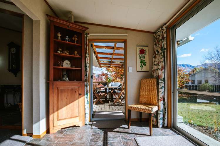 1 Hunter Crescent Wanaka_12