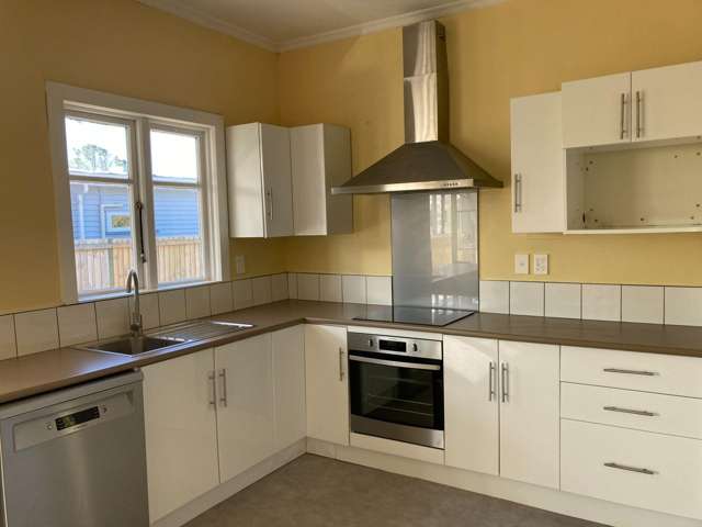 10 Hargood St Woolston_2