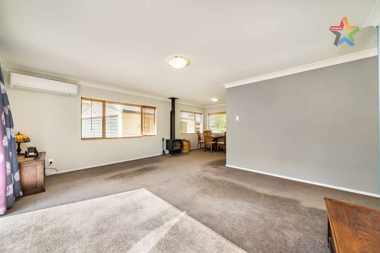 2/32 Hair Street Wainuiomata_5