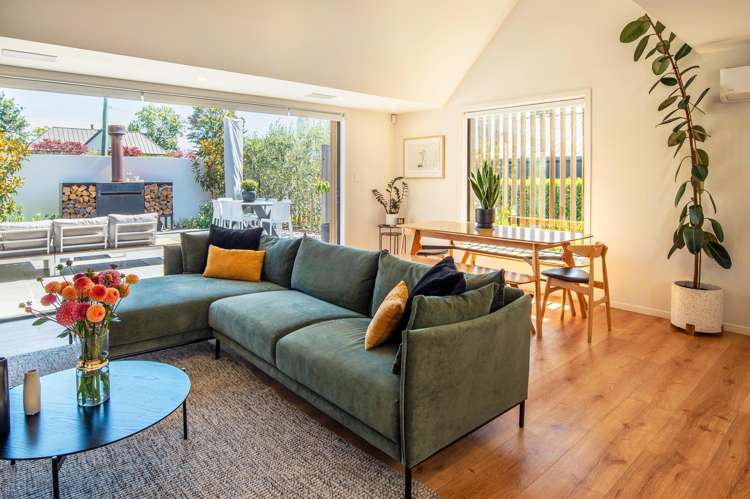 2 Wairarapa Terrace Fendalton_6