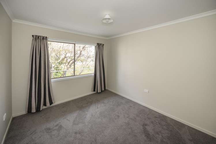33C Wharfe Street South Hill_8