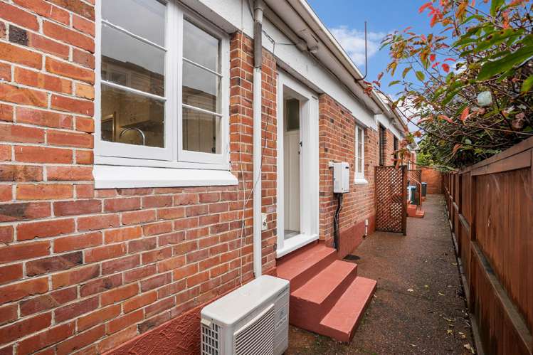 2/49 Margot Street Epsom_13