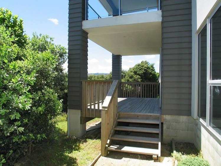 10 Lodestar Lane Whitby_35