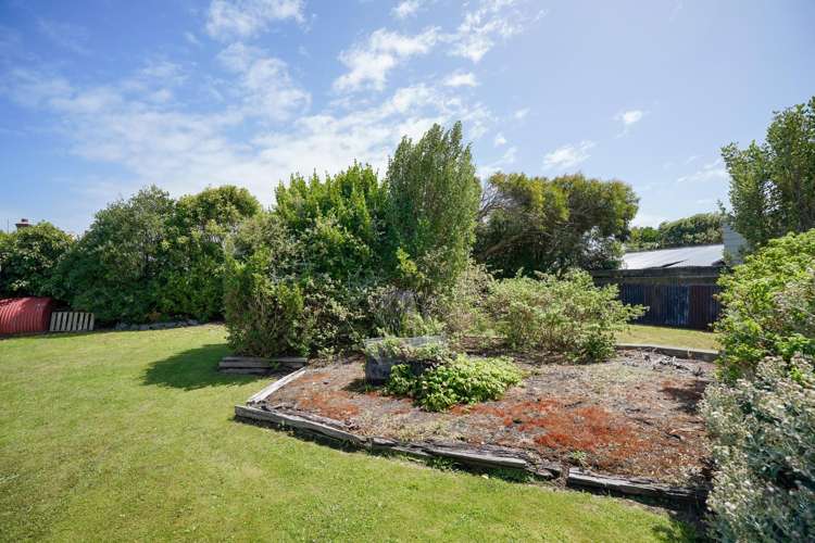 25 Burrows Street Bluff_40