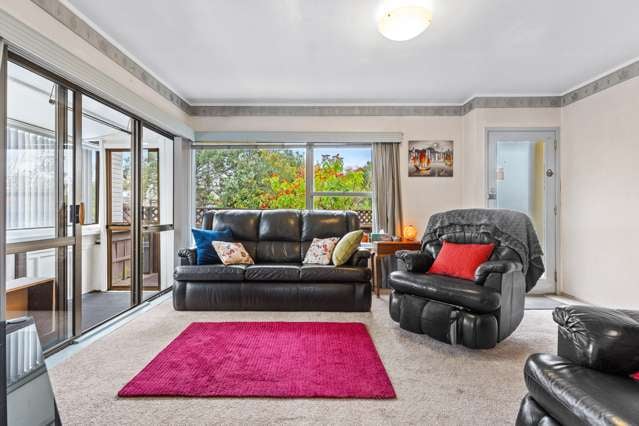 2/1 Lingfield Street Glenfield_4