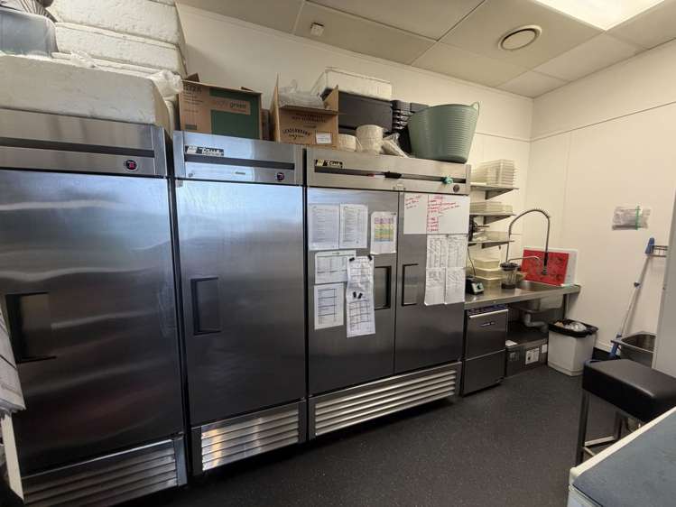 Unit 1/119 Onewa Road Northcote_5