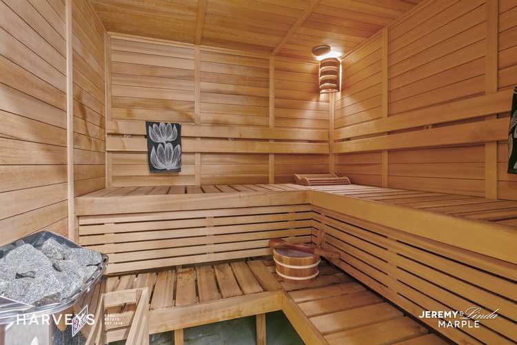 21 Nandana Drive Glen Eden_15