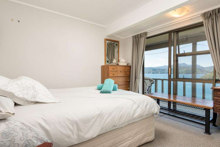 424 Port Underwood Road Whatamango Bay_9