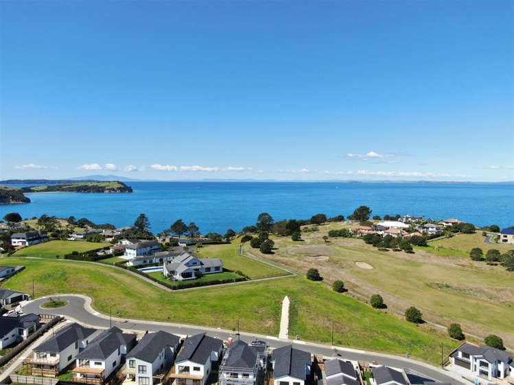 14 Whale bay Rise_4