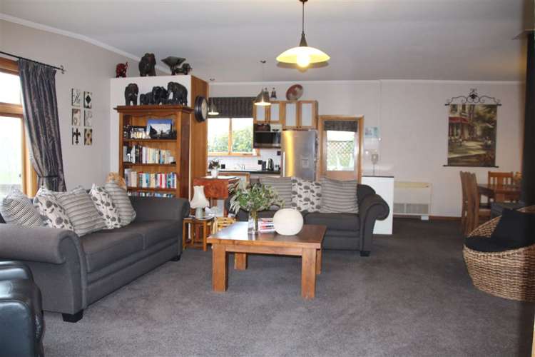 136 Rolling Ridges Road Levels Valley_20