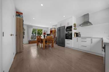 49C Walters Road_3
