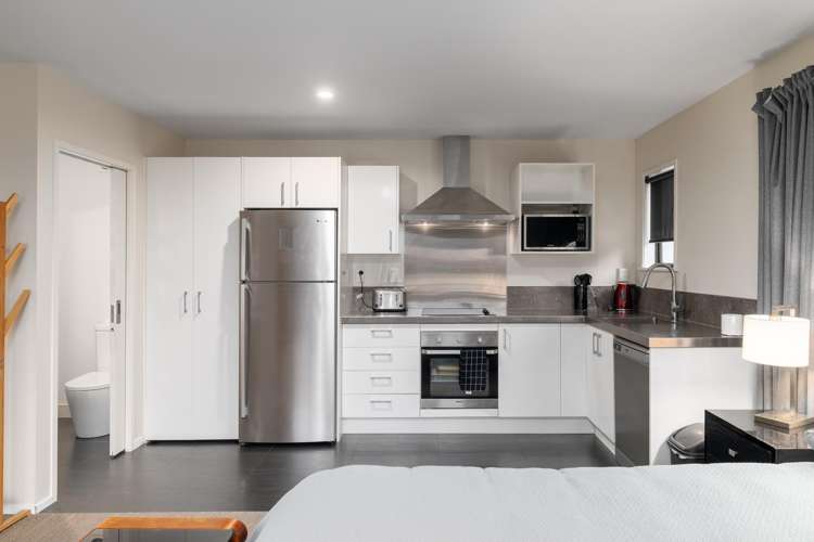 2 Cannon Hill Crescent Mt Pleasant_23