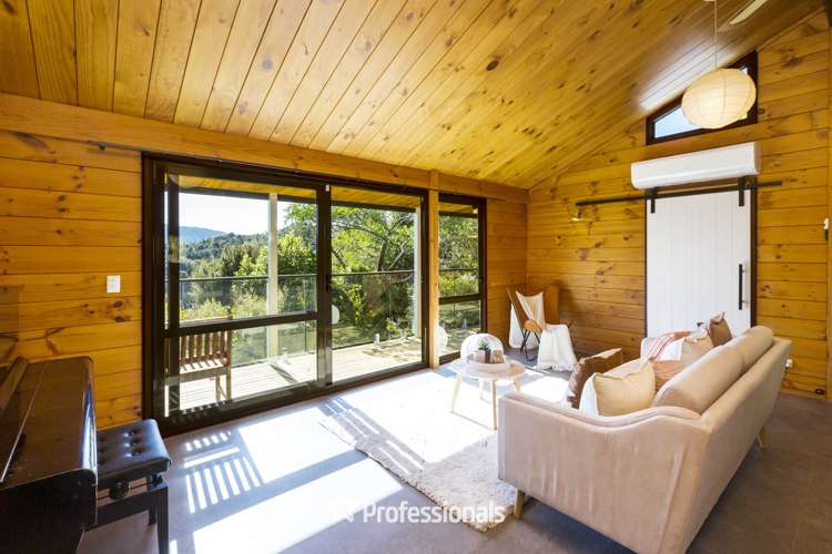 10 Hobbit Lane Pinehaven_6