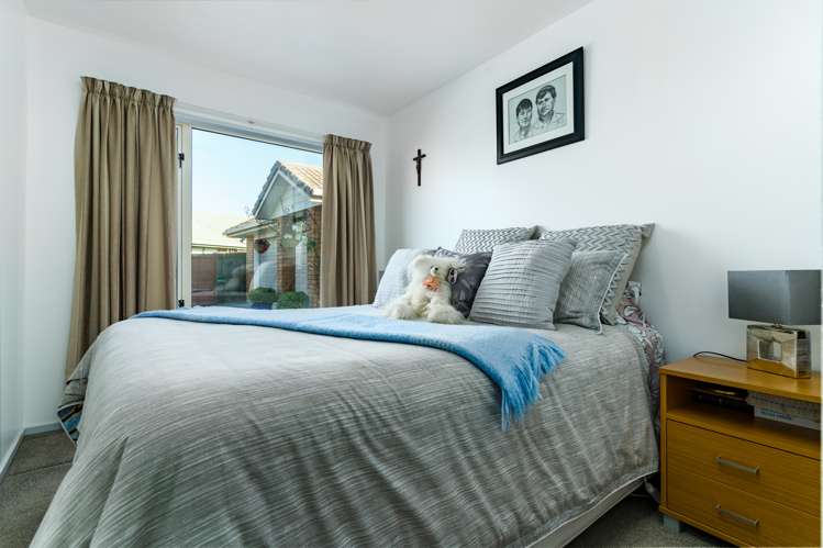 32 Bella Rosa Drive Hei Hei_24