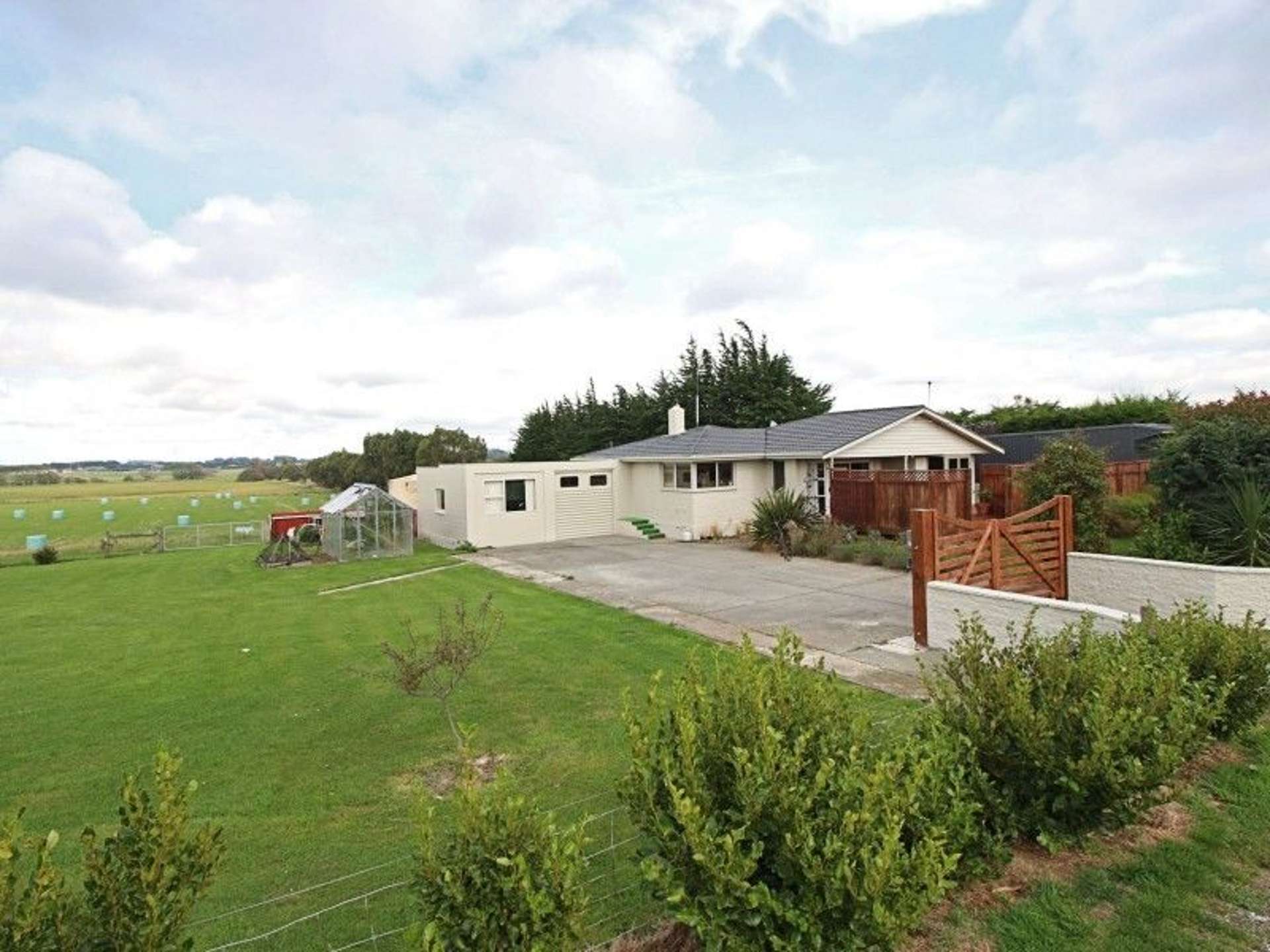 703 Bainfield Road Waihopai_0