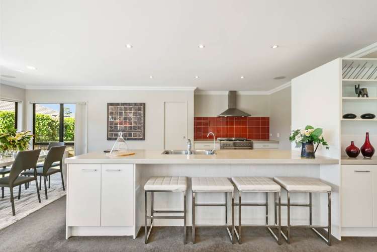 43 Lough Bourne Drive Pukekohe_13