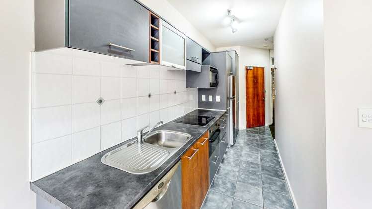 4R/154 The Terrace 1372_1