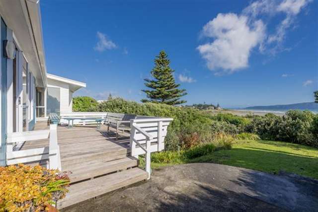 39 Field Way Waikanae Beach_2