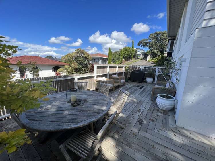 1/4 Beach Road Castor Bay_15