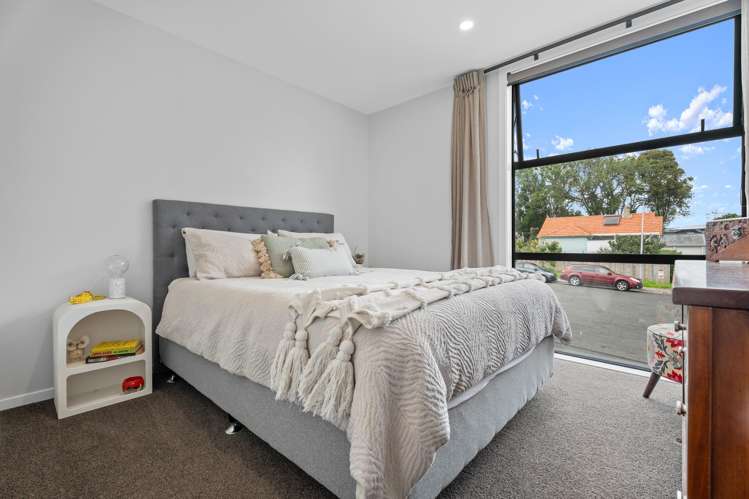 10 Dunkirk Terrace Mount Albert_8