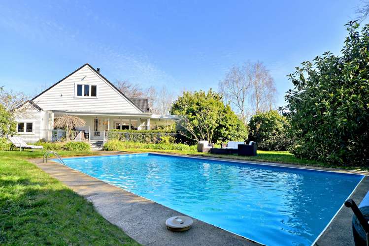 120 Drury Hills Road Drury_13