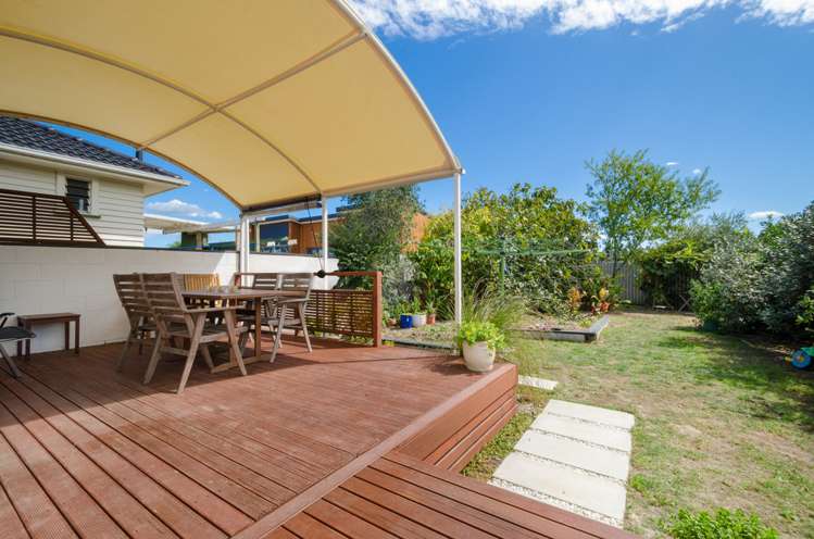 20 Tamariki Avenue Kelston_13