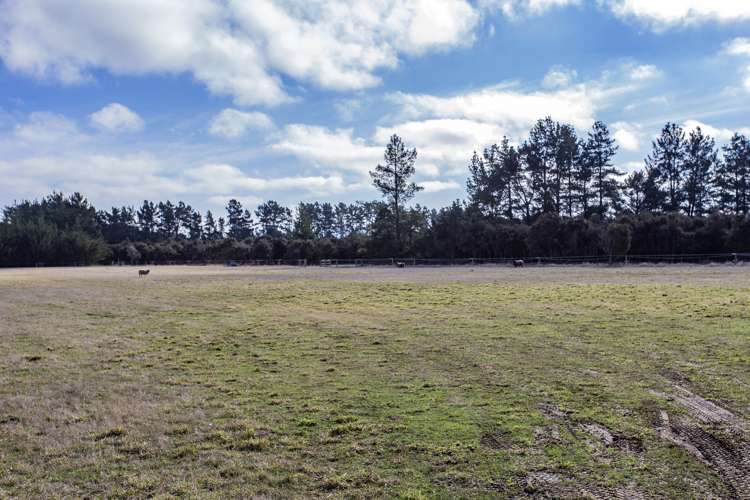 663 Poyntzs Road West Eyreton_9