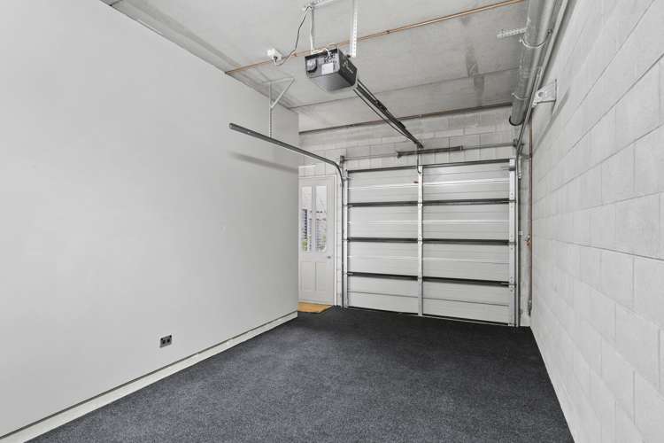 40e Agra Crescent Khandallah_23